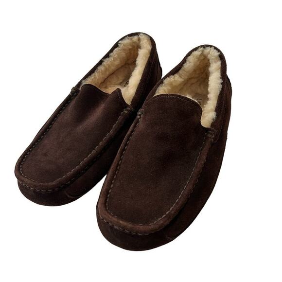 UGG Australia Mens Ascot Suede Closed Toe Slip on Slippers Brown  Size 10 main image 8
